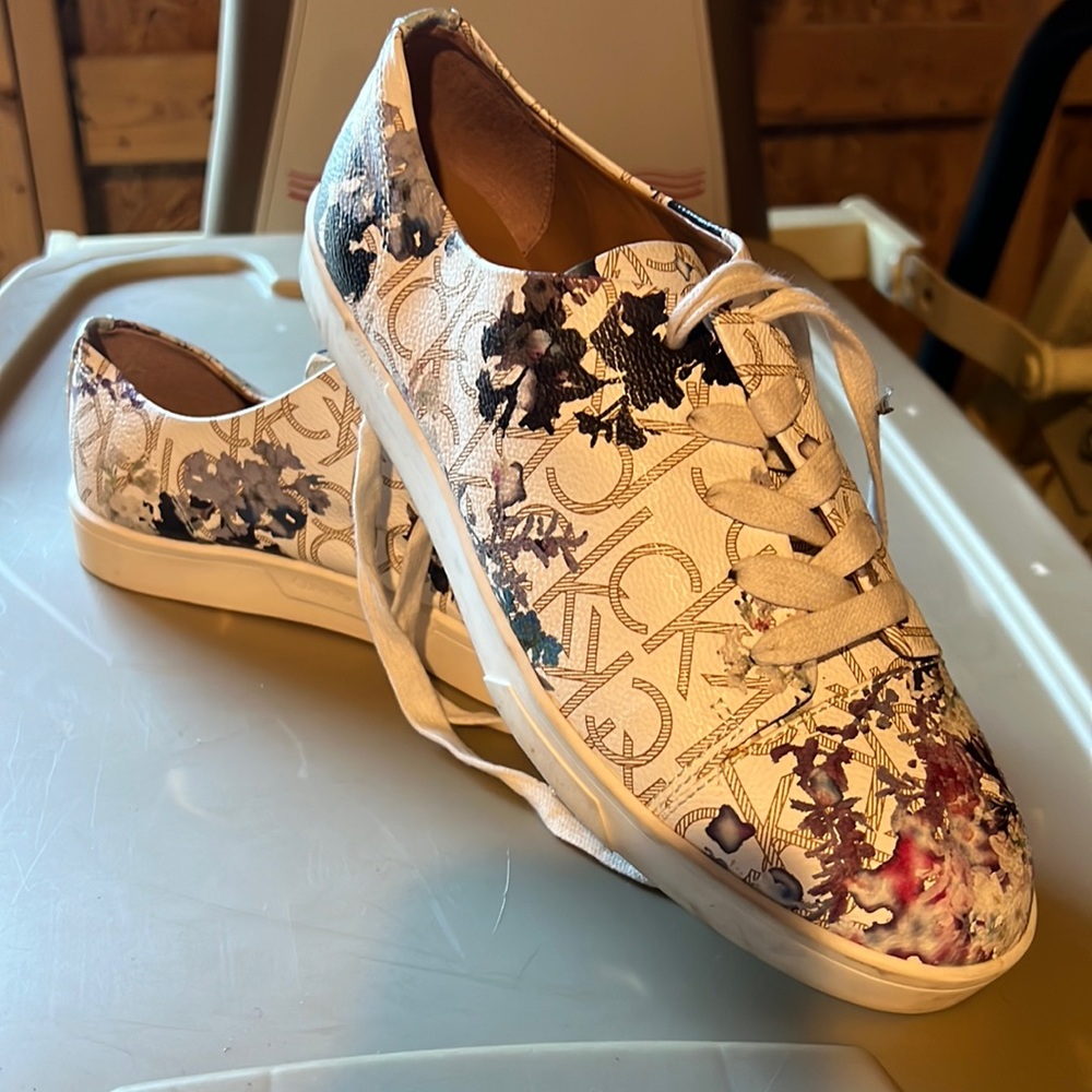 Calvin Klein flower print shoes